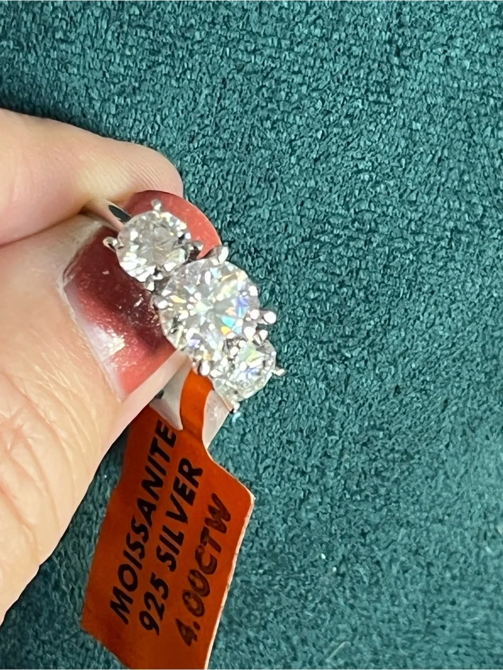 4ctw Moissanite Three-Stone Ring in 925 Silver size 8 -STUNNING!! - Picture 3 of 7